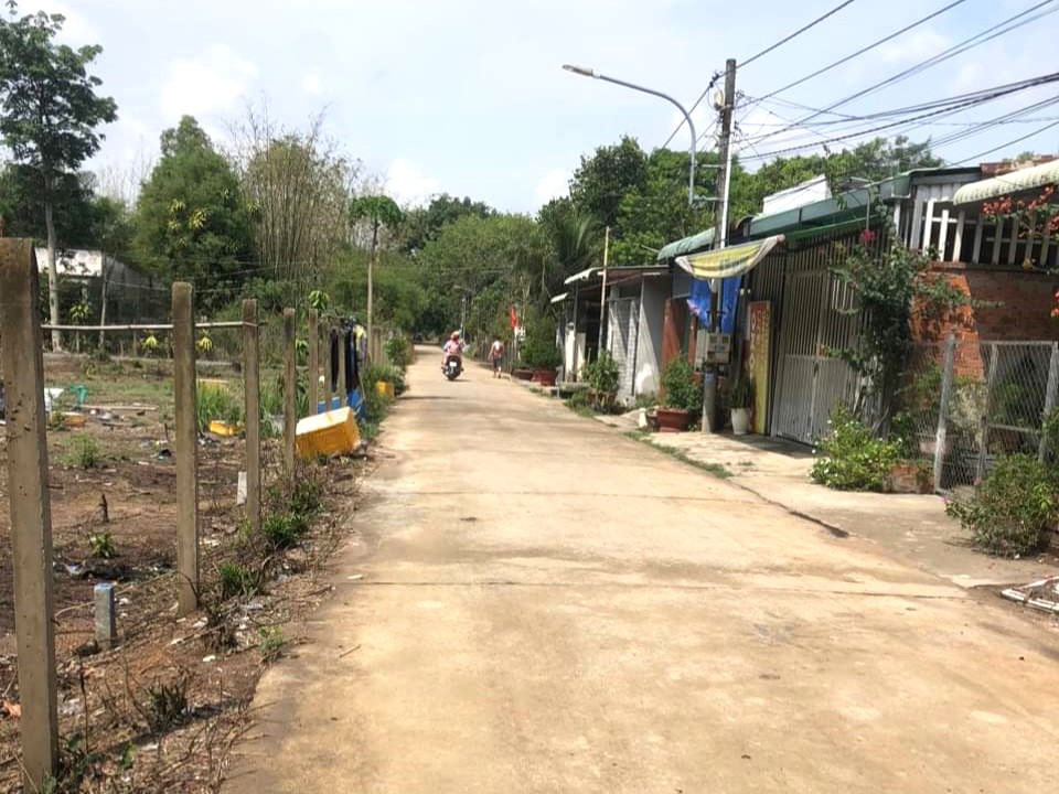 Cần Bán đất Diện Tích 2.200m2 Giá 250 Triệu Tại Chơn Thành