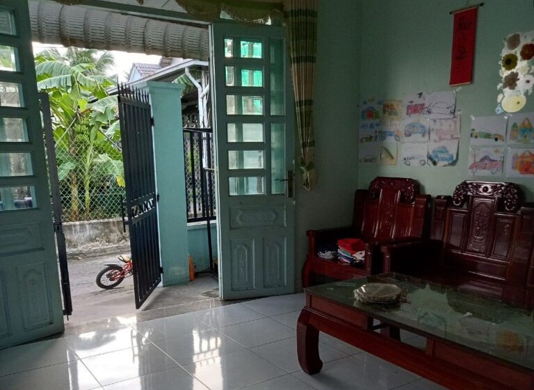Bán nhà cấp 4 gấp, hai mặt tiền TP Thủ Dầu Một, Bình Dương