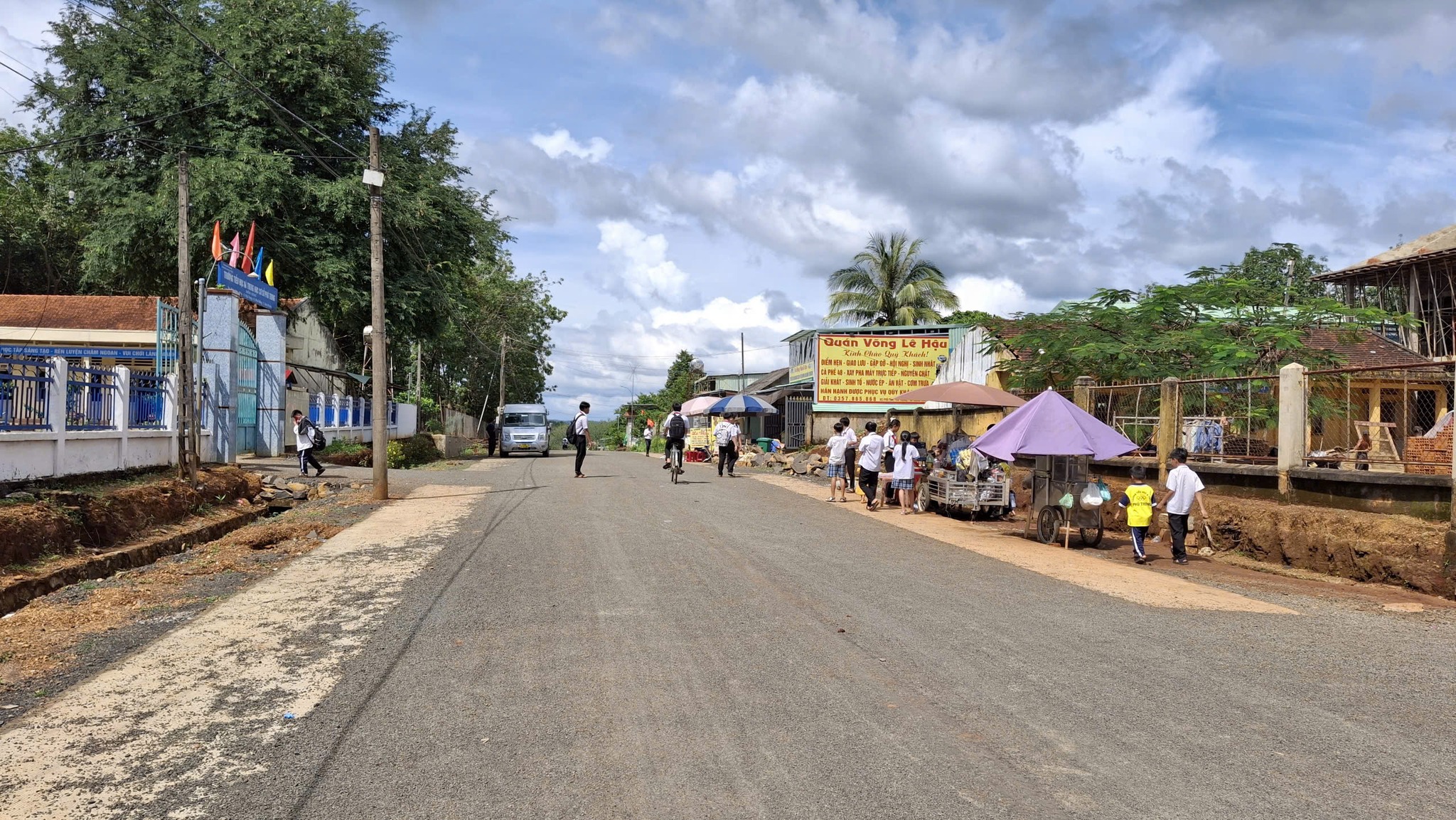 Đất chính chủ tại phường Bình Long, do kẹt tiền quá nên bán trong tháng